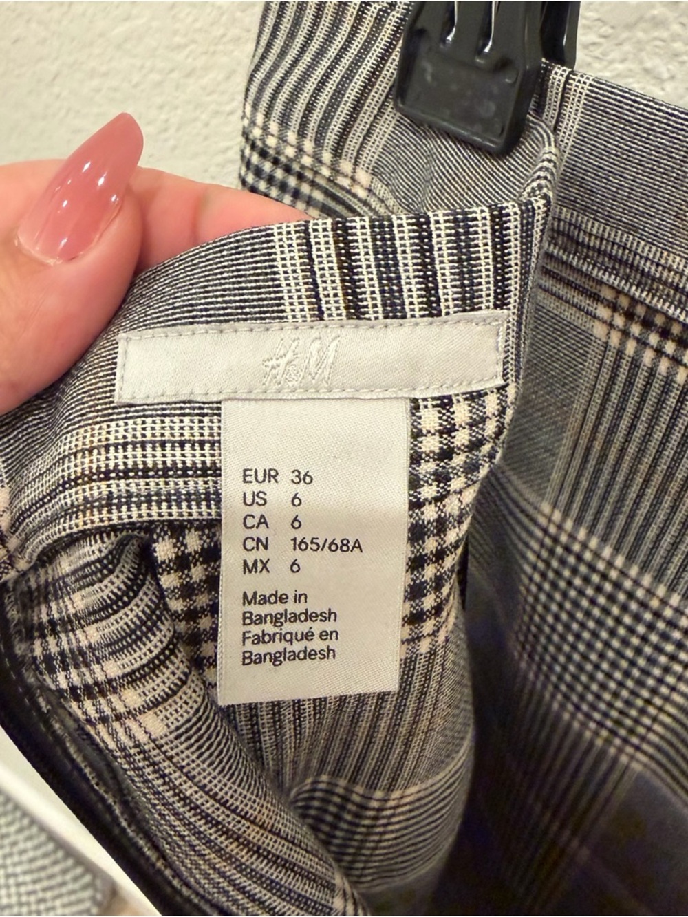 H&M Plaid Pencil Skirt - Picture 6 of 7